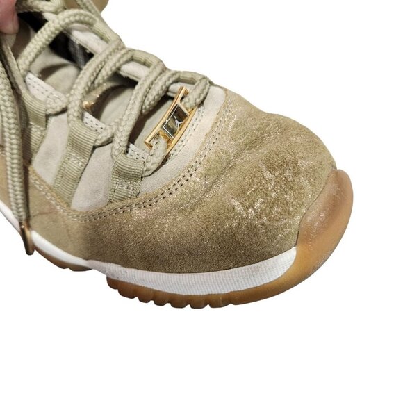 NIKE‎ AIR JORDAN 11 RETRO NEUTRAL OLIVE-STOUT 2018 AR0715-200 WMNS SZ 8.5 - Picture 9 of 16